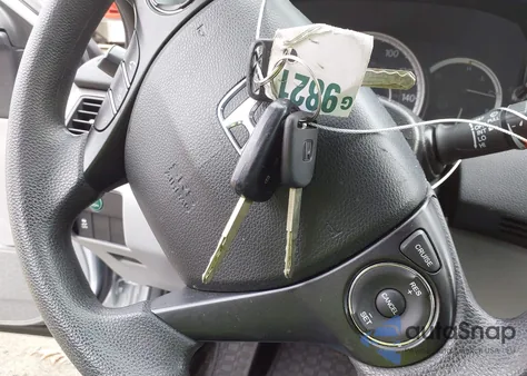 2013 Honda Accord Lx z USA, uszkodzony, nr VIN 1HGCR2F37DA129578